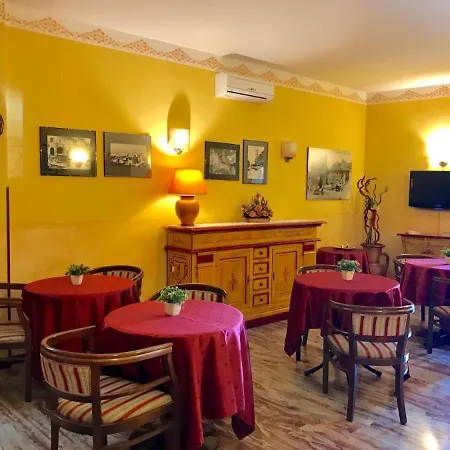 La Dimora Hotel Asyż